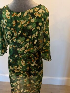 Silk dress. Bought in Italy , sz 4 , 2 piece set